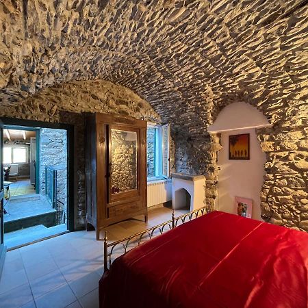 Casa Victoria - Full Equipped Stone House Villa Rocchetta Nervina Eksteriør billede